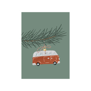 CAMPINGBUS AM WEIHNACHTSBAUM – Postkarte